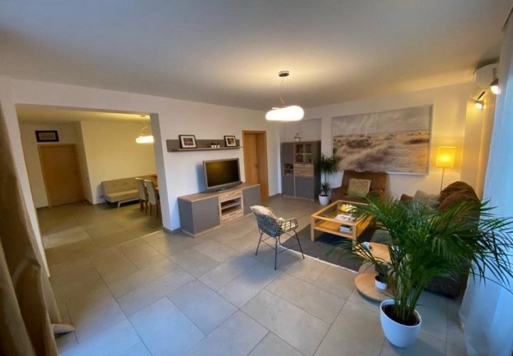 Apartament cu 6 camere situat in sector 6, Prelungirea Ghencea nr.281