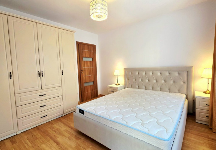 Apollo 2. Apartament cu parcare, 3 balcoane si vedere tripla