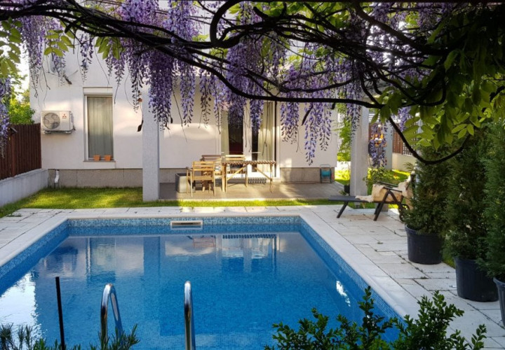 De Vanzare! Vila cu 3 camere in Pipera 