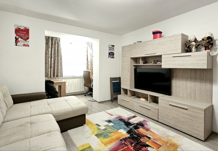 Central, zona vile, la cheie, renovat integral,  mobilat si utilat modern