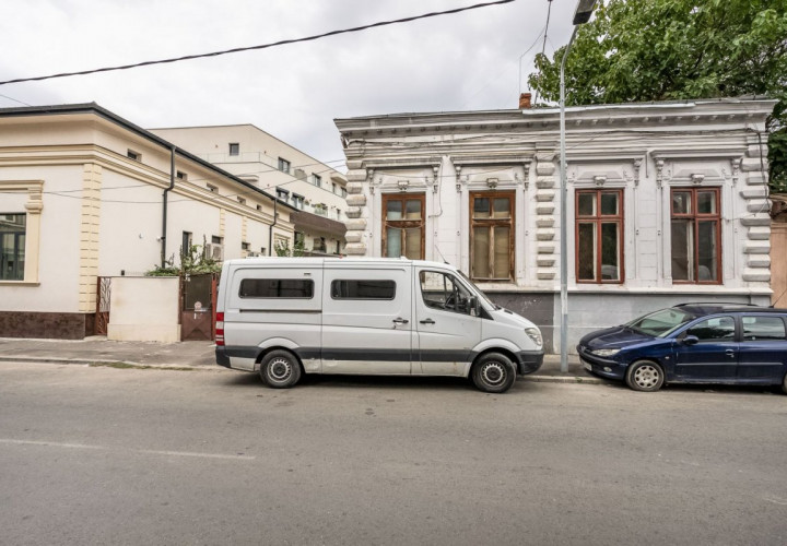 Unirii Marasesti Ienachita Vacarescu teren 600mp si Doua imobile