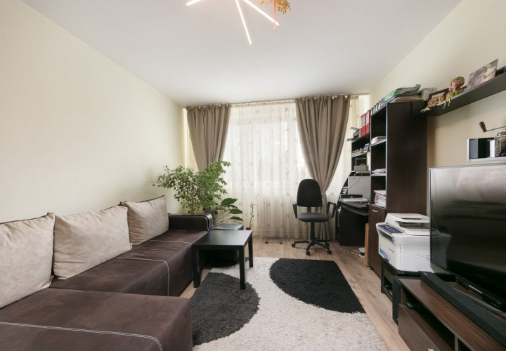 Apart 3 camere Titan Trapezului metrou 1 Decembrie Str Valea Buzaului